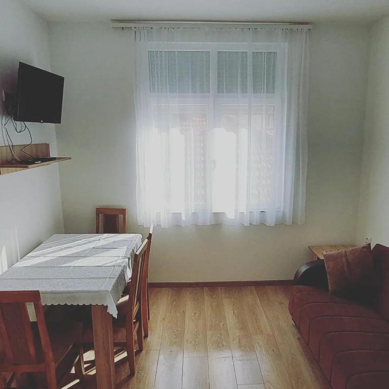 Vila Srbija - One-Bedroom Apartment - 4