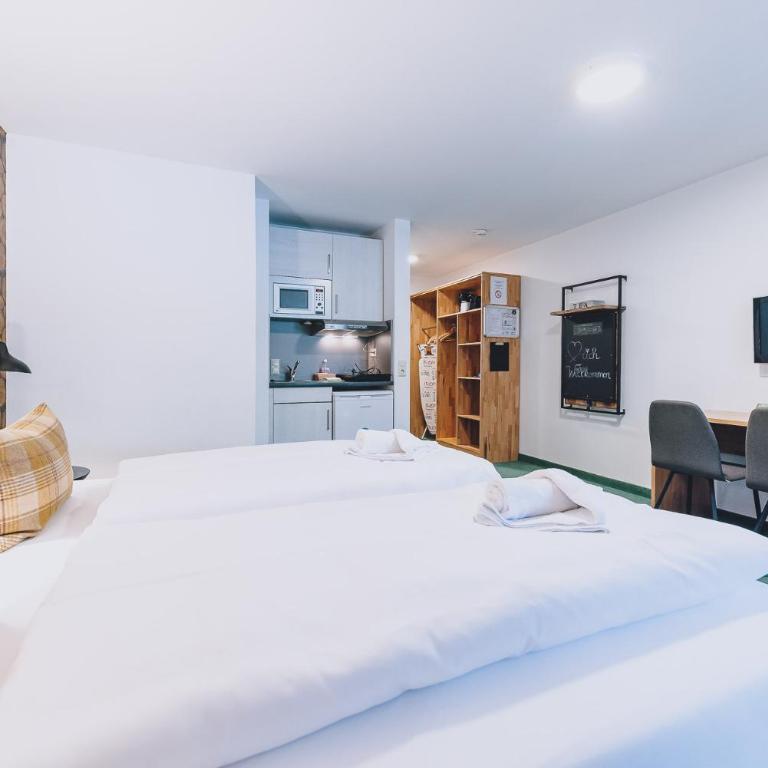 Alpine City Living by we rent, SUMMERCARD INCLUDED - Studio mit Bergblick - 20