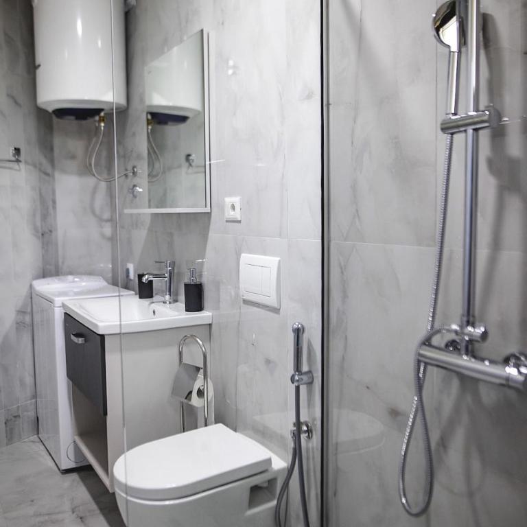 Allure Apartments - Studio - 7
