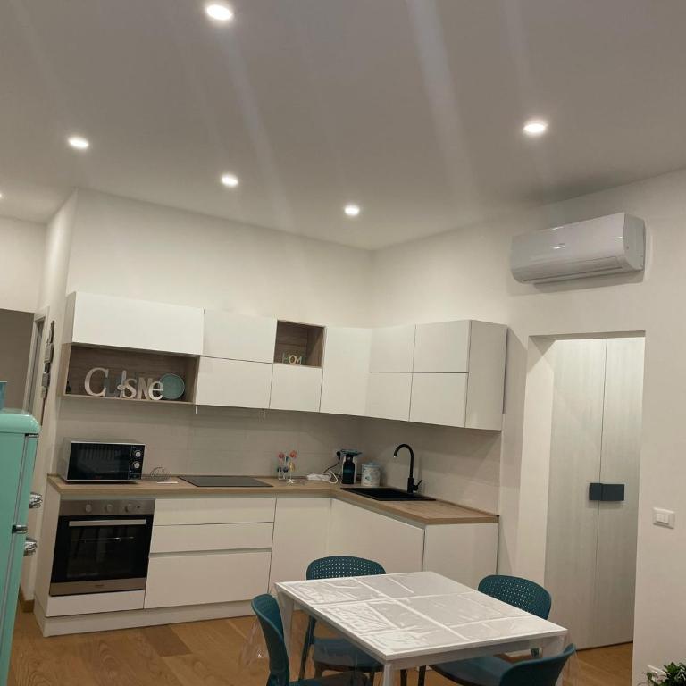 CasaAmare - Two-Bedroom Apartment - 5
