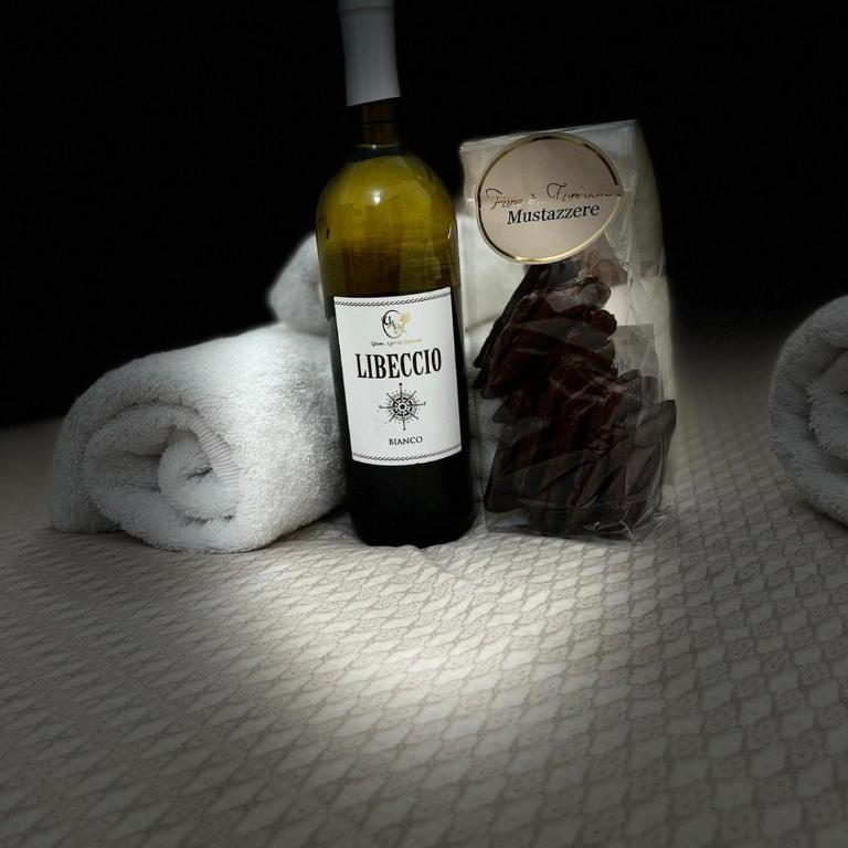Krasì B&B - Camera Matrimoniale con Bagno Privato - 6
