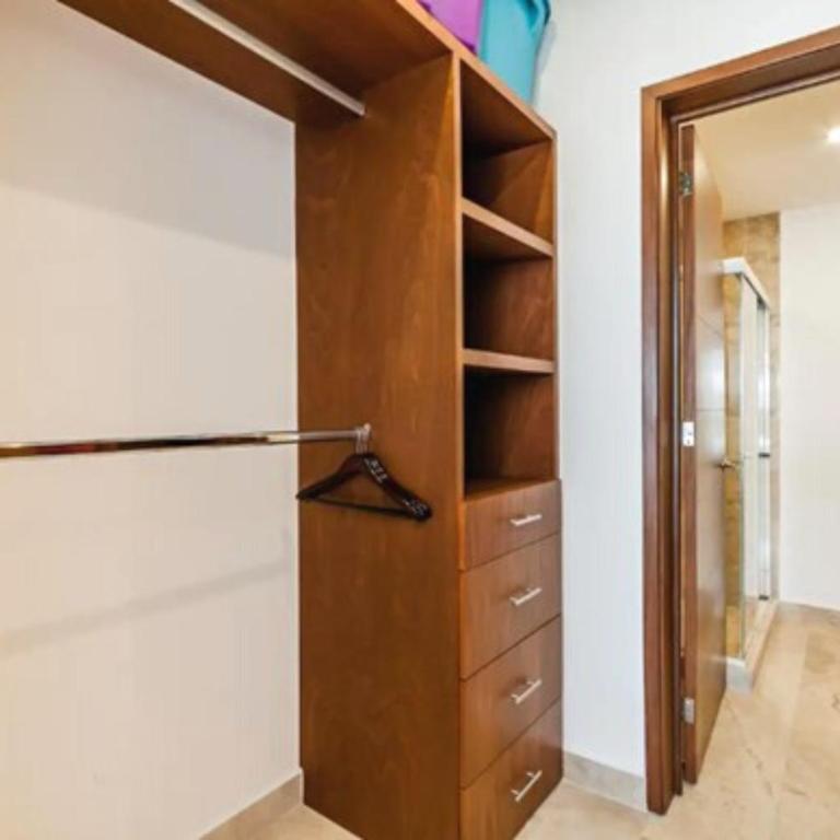 Apartamento Vacacional en Cancún con Piscina - Two-Bedroom Apartment - 16