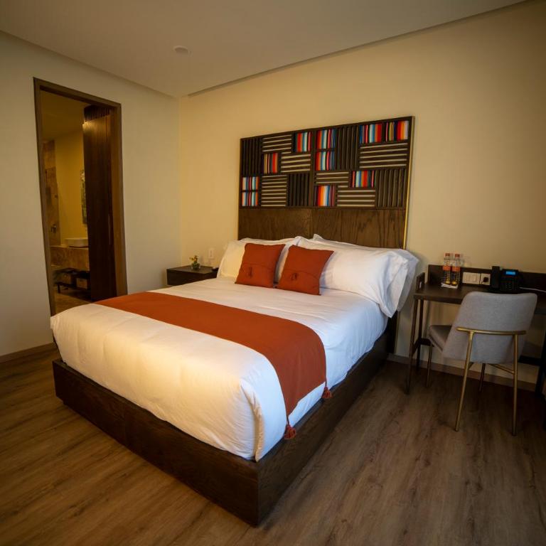 Hotel Dex Tlaquepaque - Standard Queen Room - 4