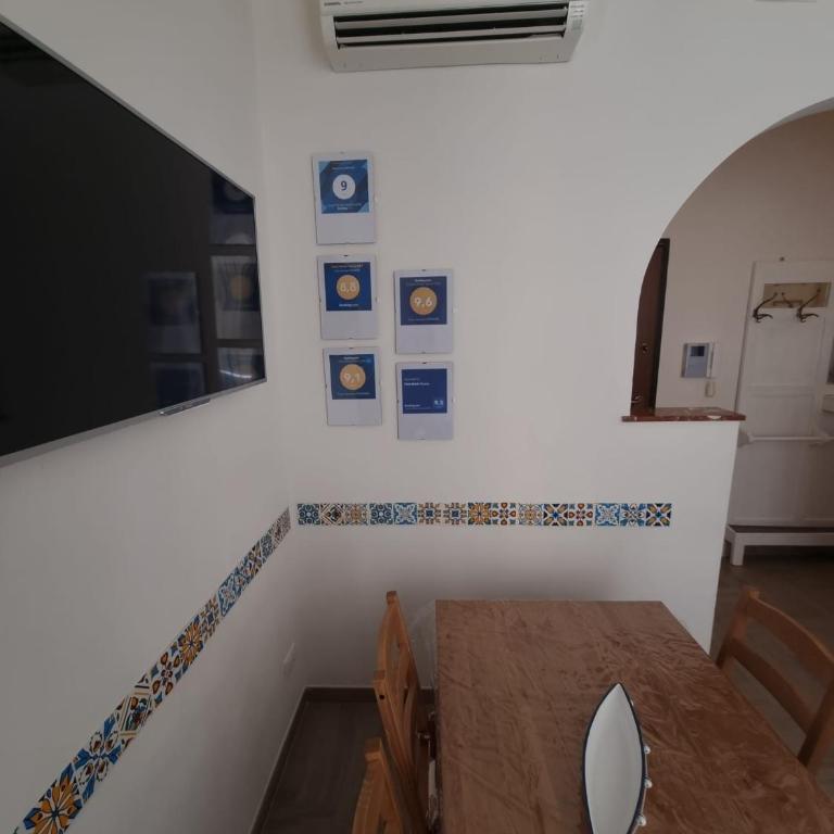 FRAiMARI Home - One-Bedroom Apartment - 14