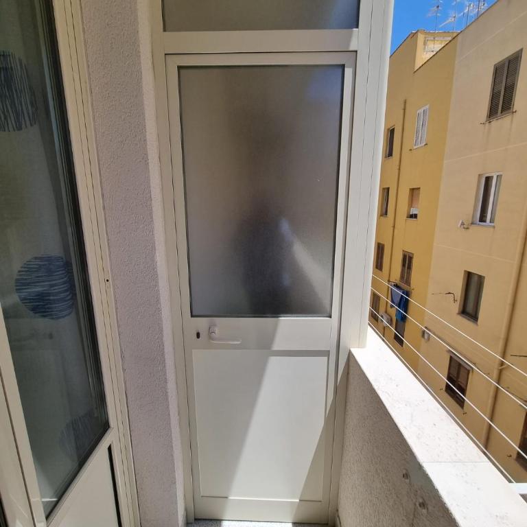 FRAiMARI Home - One-Bedroom Apartment - 23