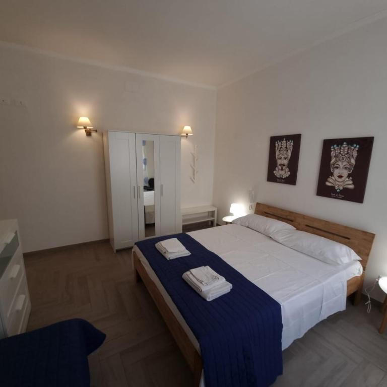 FRAiMARI Home - One-Bedroom Apartment - 24
