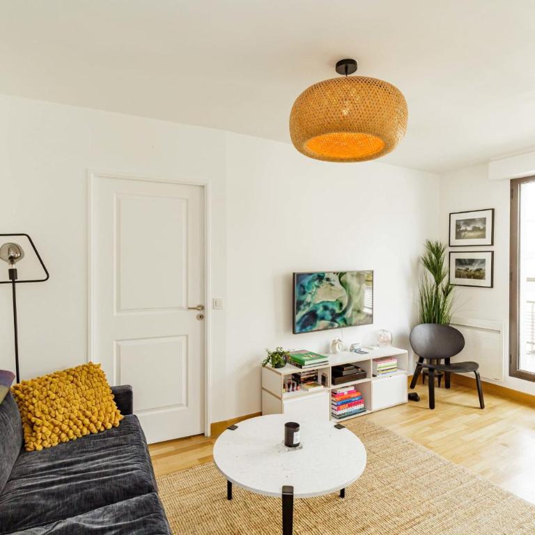 LUMINEUX 37m pour 2 avec BALCON à Paris! - Appartement - 13