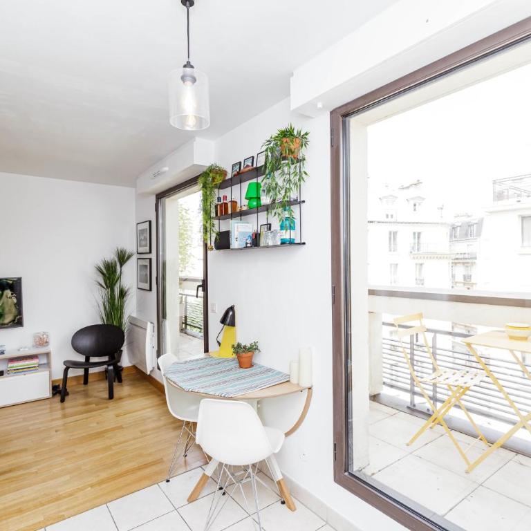 LUMINEUX 37m pour 2 avec BALCON à Paris! - Appartement - 15