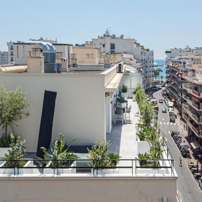 LUXURIOUS PENTHOUSE ROOFTOP MARTINEZ CROISETTE - Apartamento de 2 dormitorios - 49