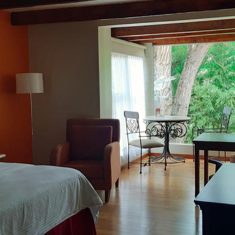 Hotel Villa Mercedes San Cristobal - Deluxe King Suite - 8