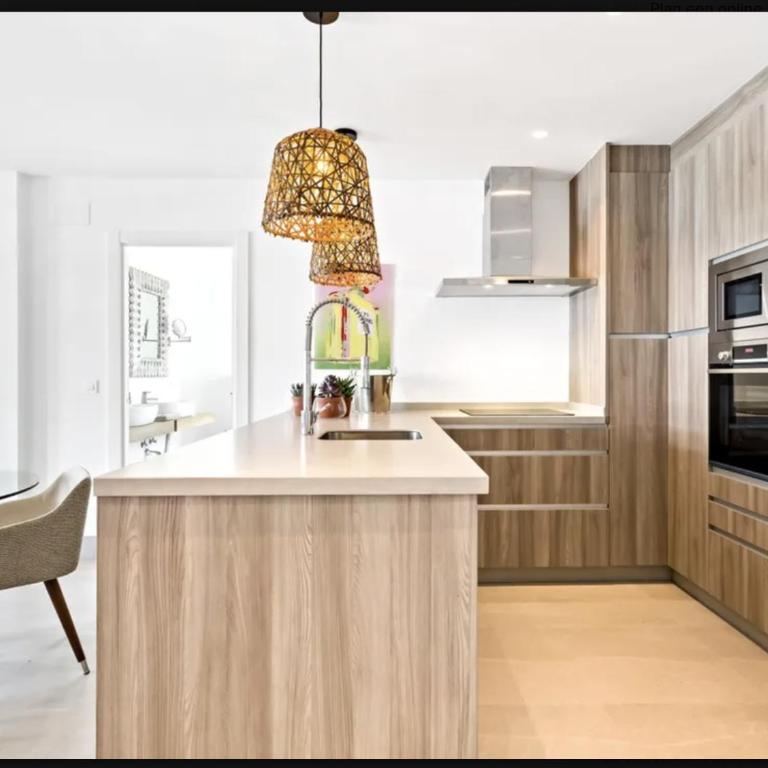 Puerto Banus luxury apartment located in harbor - Deluxe Apartment - 7