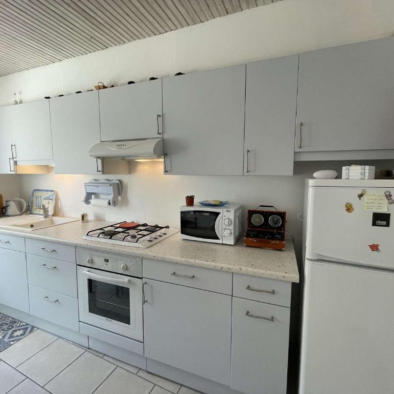 Charmante maison à Saint-Jean-de-Monts, 400m de la plage, terrasse, jardin, parking et ménage inclus - FR-1-224C-198 - Casa Vacanze - 8