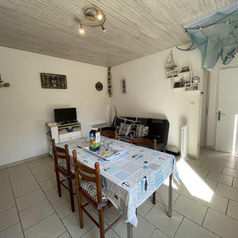 Charmante maison à Saint-Jean-de-Monts, 400m de la plage, terrasse, jardin, parking et ménage inclus - FR-1-224C-198 - Casa Vacanze - 10
