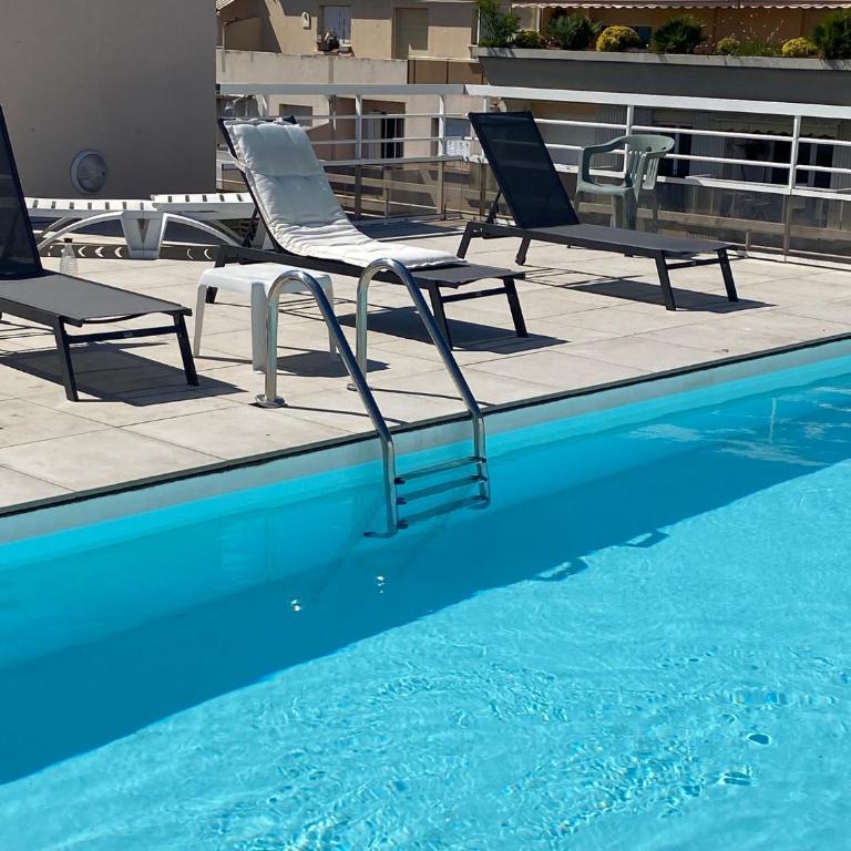 Villa D'Este - Apt 4 prs - clim - 300m plage - piscine-parking en option - Apartamento Estándar - 2