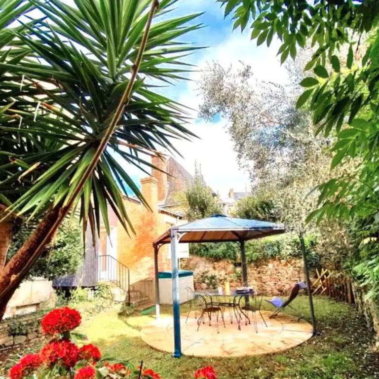 Le Patio, coeur de ville avec garage et jardin - Appartement 1 Chambre - 1