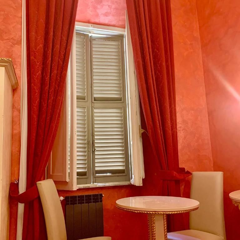 Pope's Suites - Junior Suite - 11
