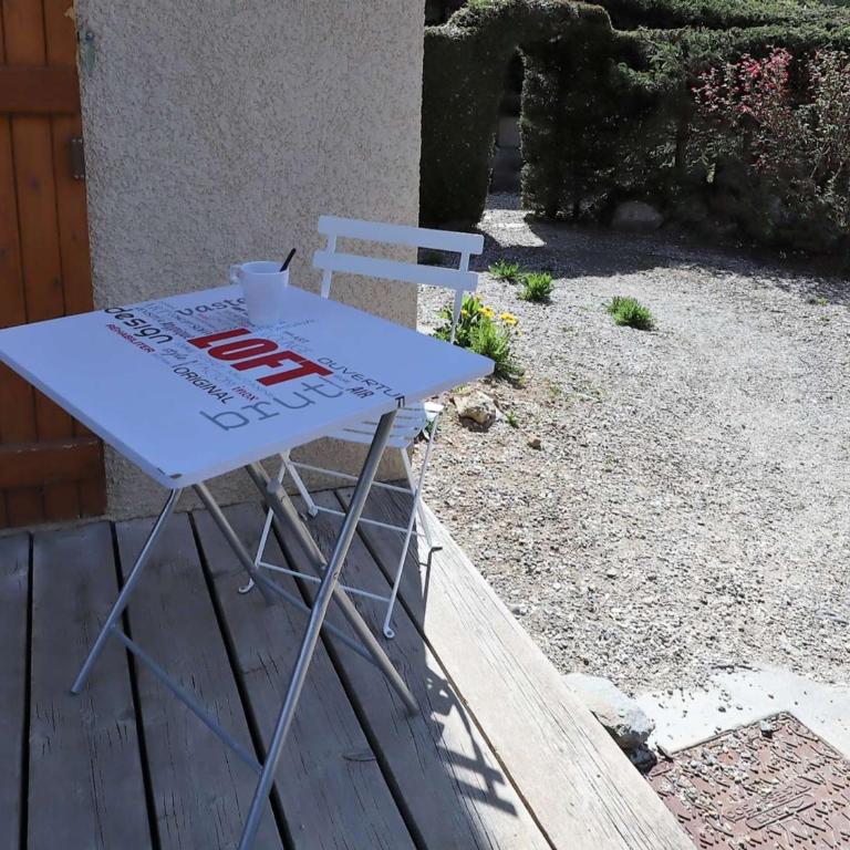 T3 cosy avec cheminée, pour 4-5 pers., skis aux pieds, terrasse sud/ouest, calme à Arêches-Beaufort - Two-Bedroom Apartment - 9
