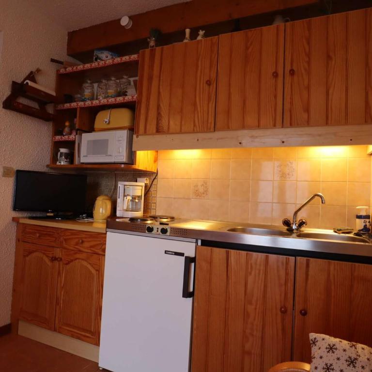T2 cosy avec terrasse à Arêches pour 4 pers, proche pistes et navette - Apartment mit 1 Schlafzimmer - 6