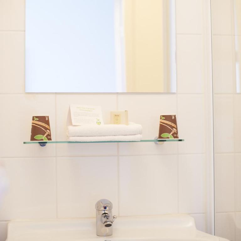 Logis Hotel Chateaubriand - Chambre Double - 2