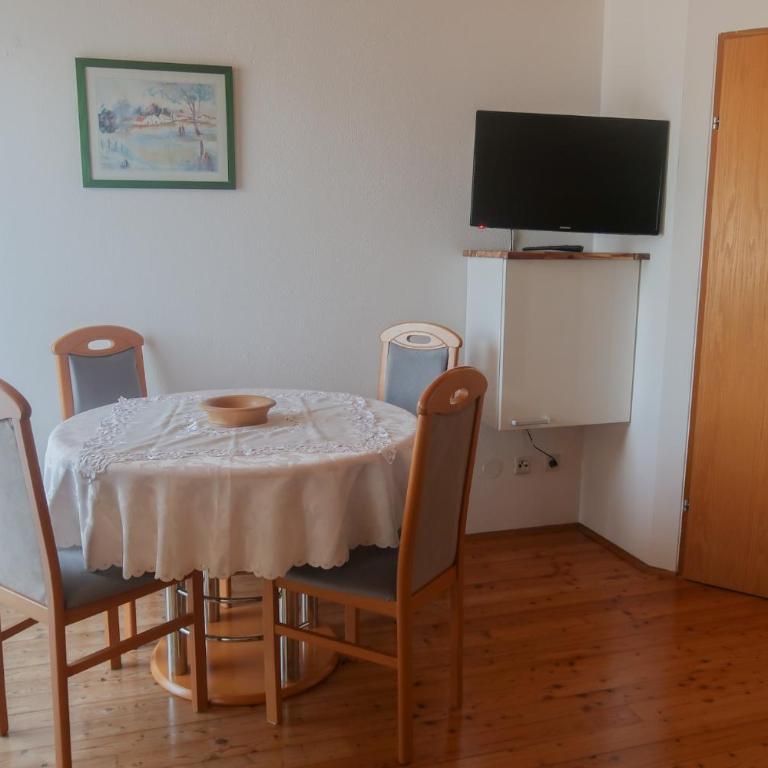 Ferienwohnung Josy - Apartment mit 1 Schlafzimmer - 8