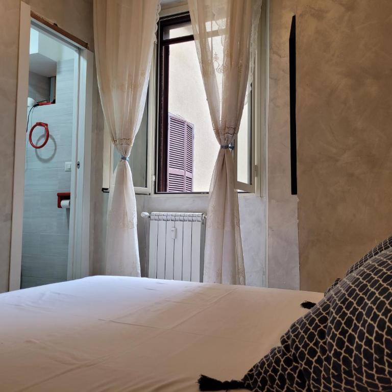 Captin Home Roma - Camera Singola con Bagno Privato - 6