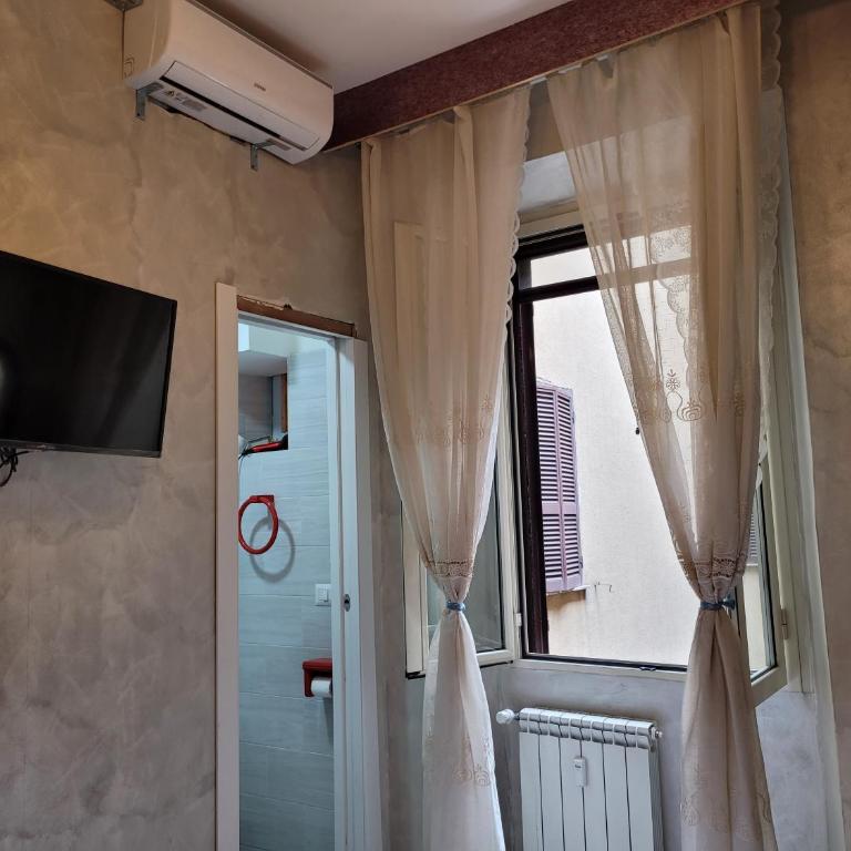 Captin Home Roma - Camera Singola con Bagno Privato - 7