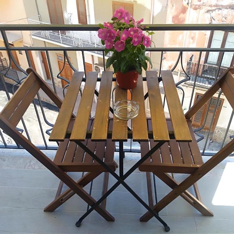 Carpe Diem Apartments - Studio with Balcony - 1