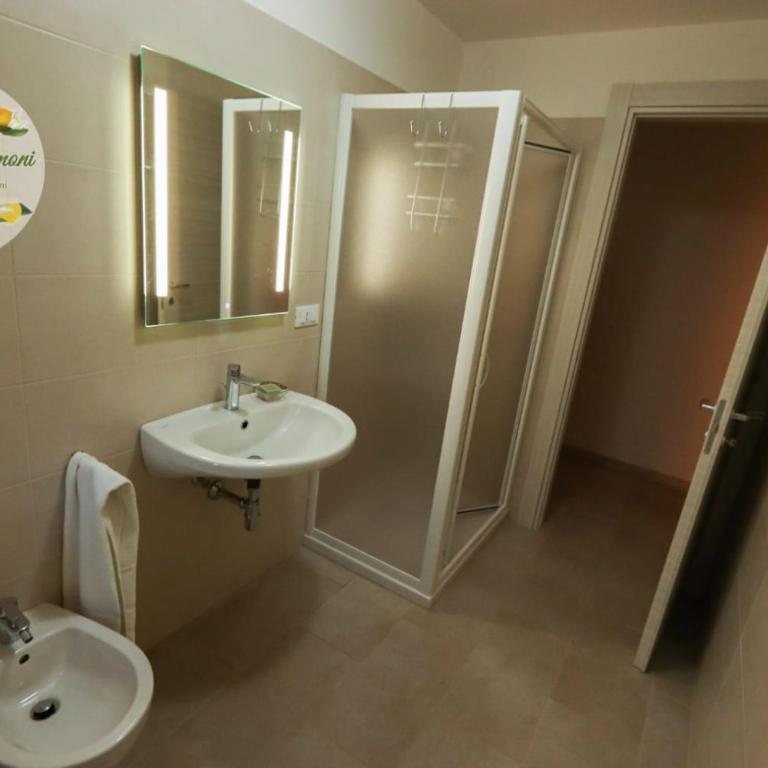 ZAGARE E LIMONI - Appartamento con 1 Camera da Letto - 14