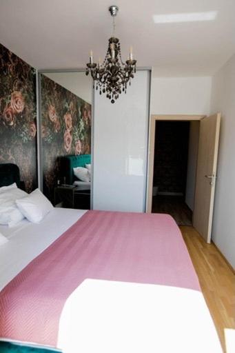 Prestige - Three-Bedroom Apartment - 12
