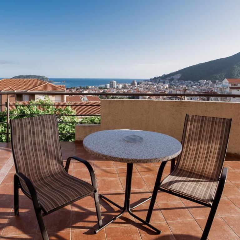Matej - Double Room with Sea View - 8