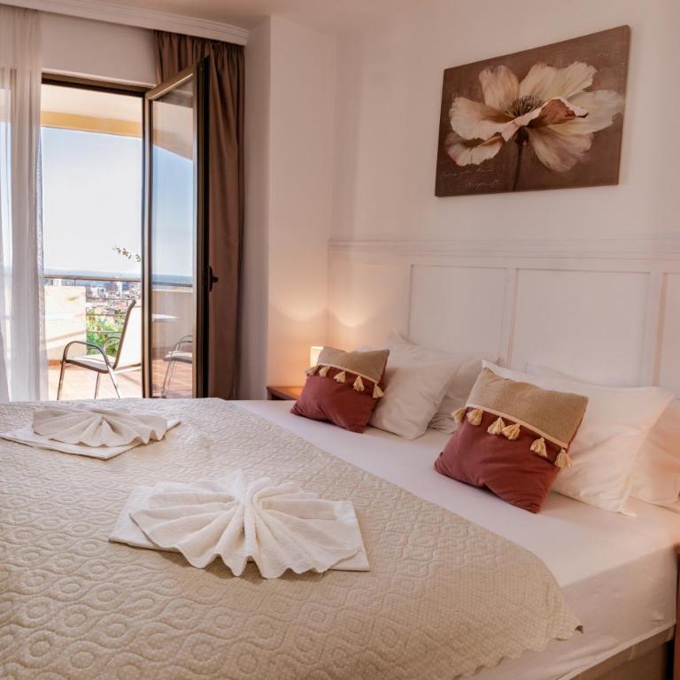 Matej - Double Room with Sea View - 1