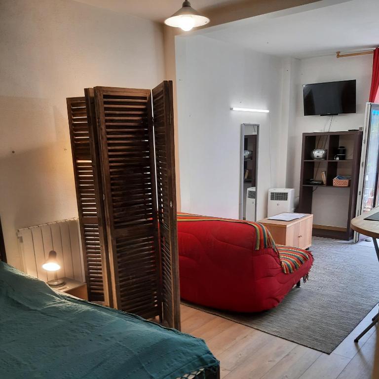 Duplex14h 1er étage jardinet 1 parking ou studio14B rdc terrasse sans parking - Studio avec Terrasse - 2