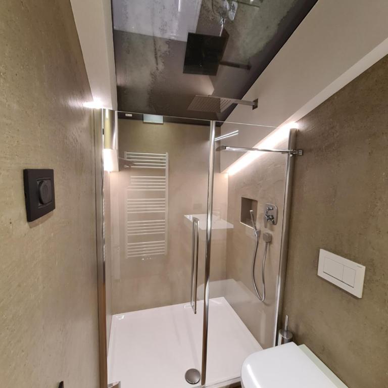 Chalet Gravina - Three-Bedroom Chalet - 2