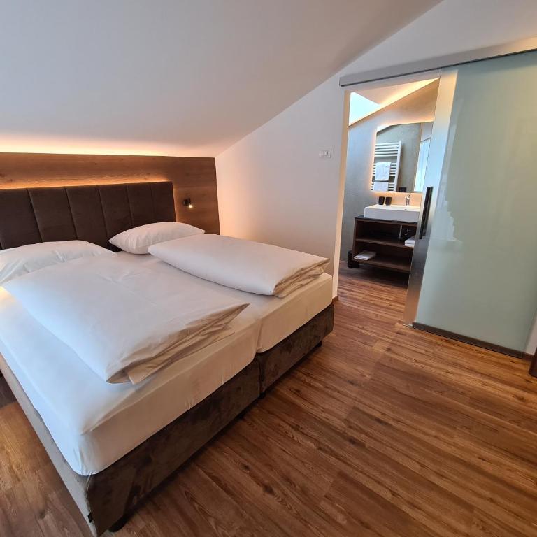 Chalet Gravina - Three-Bedroom Chalet - 5