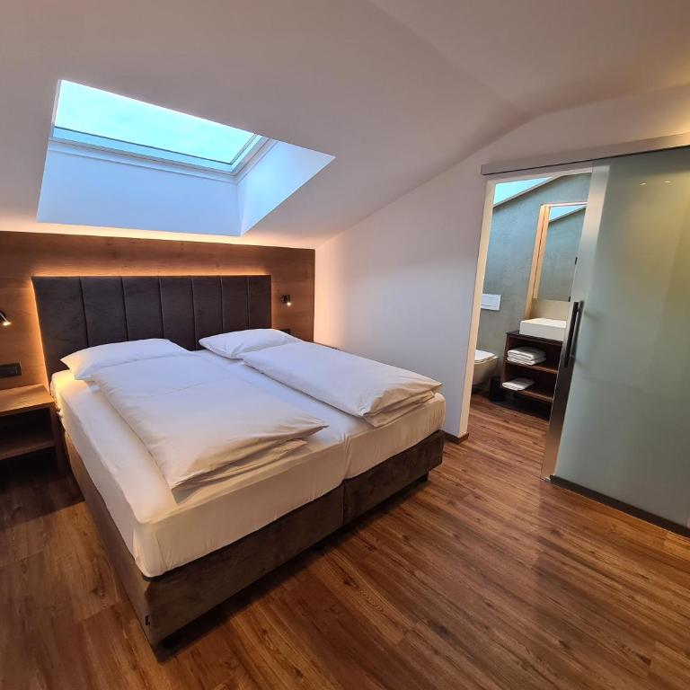 Chalet Gravina - Three-Bedroom Chalet - 4