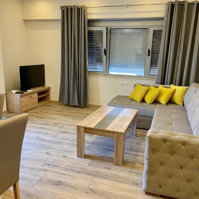 Apartments Noel - Two-Bedroom Apartment - 4