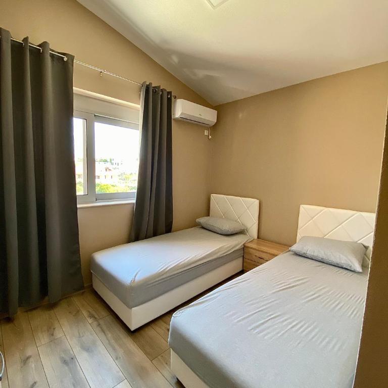 Apartments Noel - Two-Bedroom Apartment - 7