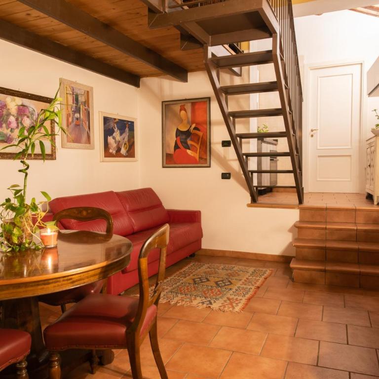 Corte Degli Estensi, romantica mansardina - Appartamento con Terrazza - 4