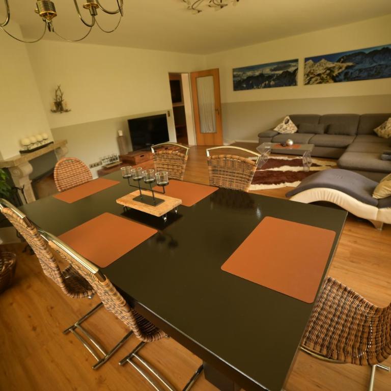 Yeti Lux - Family Garden Lodge - Familien-Lodge Garden - 41