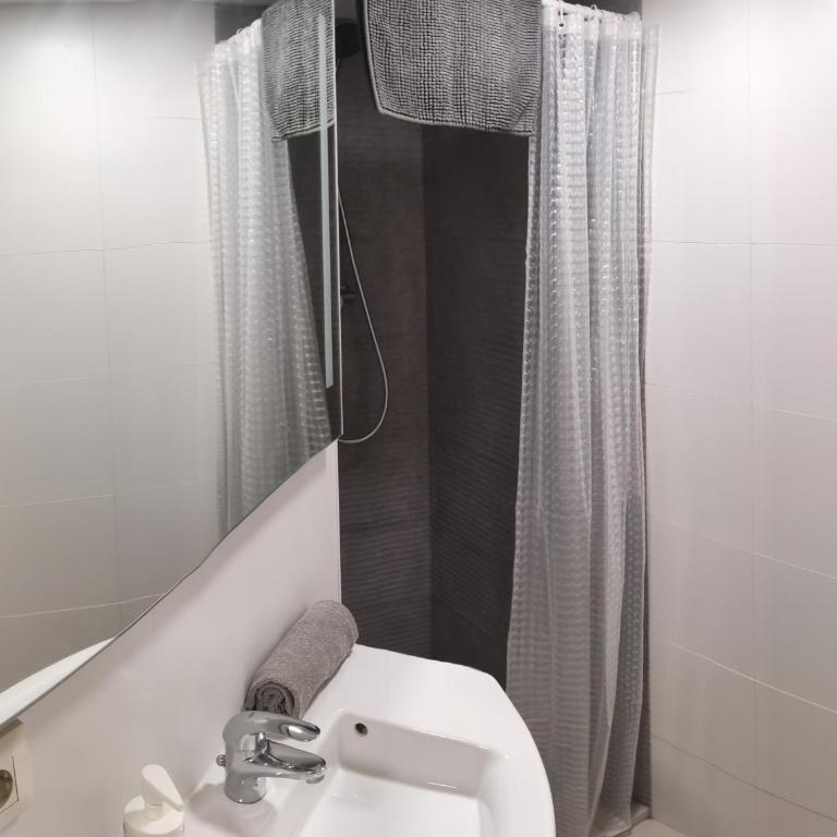 Apartamento para FAMILIAS a 50 metros de la playa - Apartment - 20