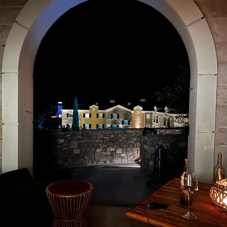 Lustica bay Studio for rent - Apartman sa 1 Spavaćom Sobom - 2