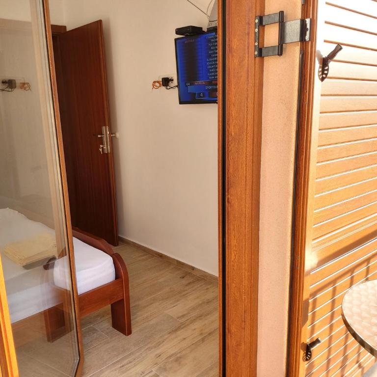 Villa Nadalina - Apartment - 4