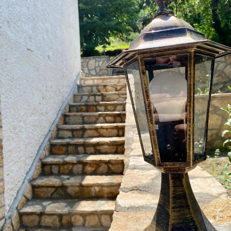 Guest House Ivano - Two-Bedroom Apartment with Balcony - 8