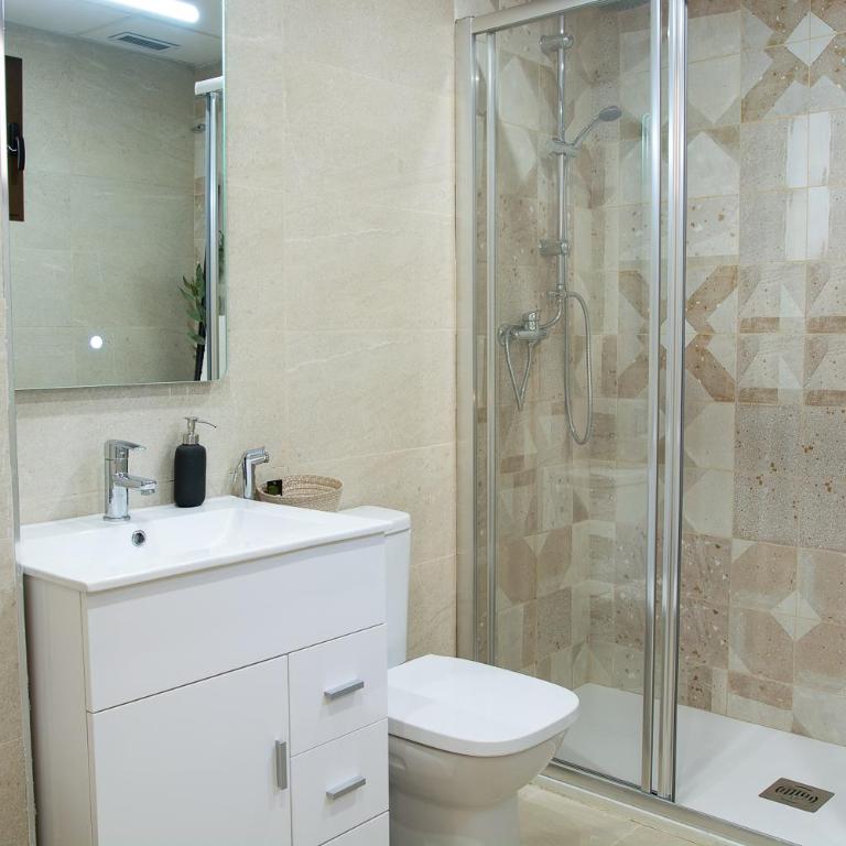 AP TURIST VELÁZQUEZ - Apartamento de 1 dormitorio - 1
