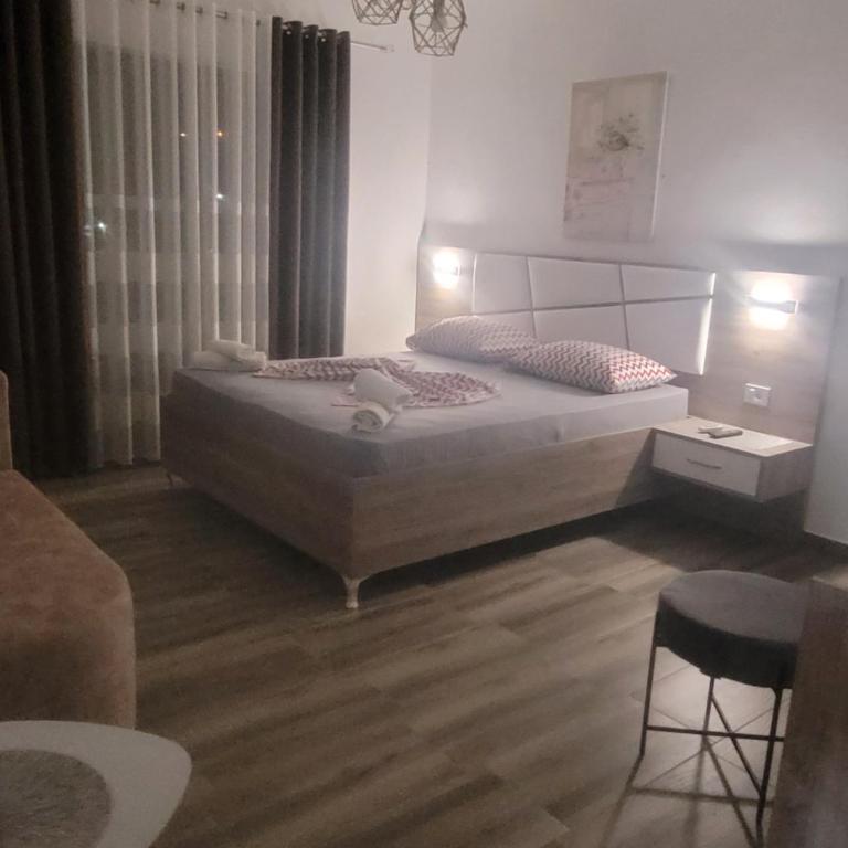 Apartments & Studio Haxhibeti - Standardni Trokrevetni Studio - 7