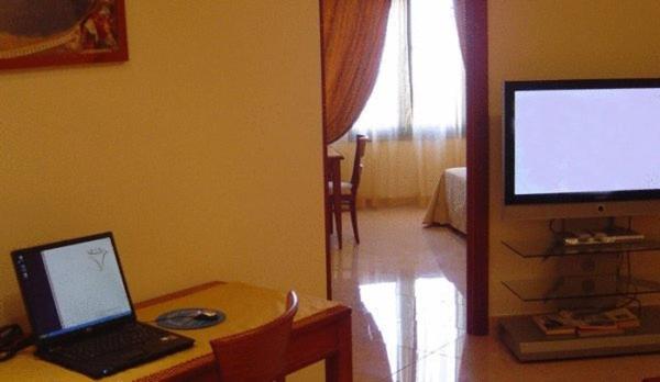 Ranch Palace Hotel - Suite (4 Adults) - 4
