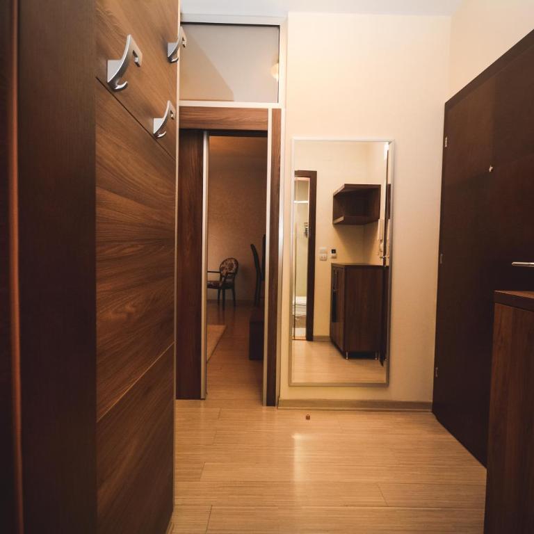 Apartment Ilunion I - One-Bedroom Apartment - 8