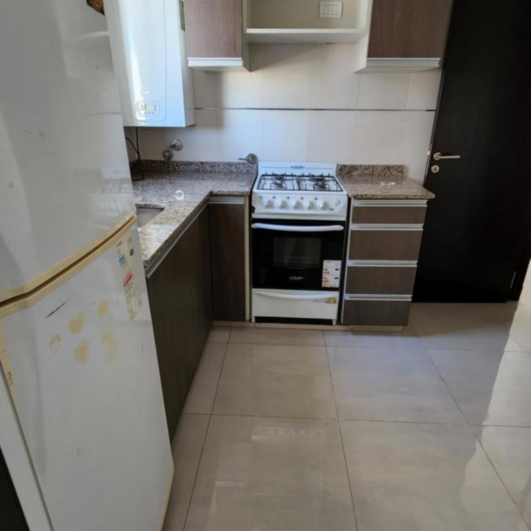 Moderno departamento con garage en centro de Salta - Apartamento de 2 dormitorios - 12