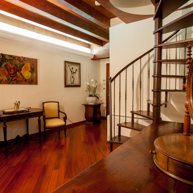 Hotel Flora - Junior Suite - 4