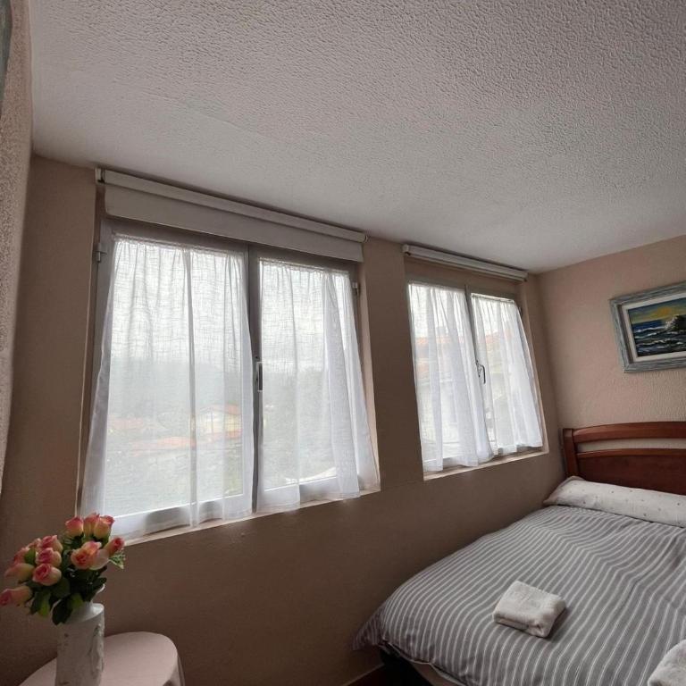 ApartamentosArturo CasaRural Pancarale-Llanes - Six-Bedroom House - 48